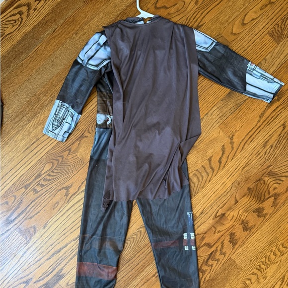 Disney Mandalorian Kids Costume - size Small - Picture 3 of 5
